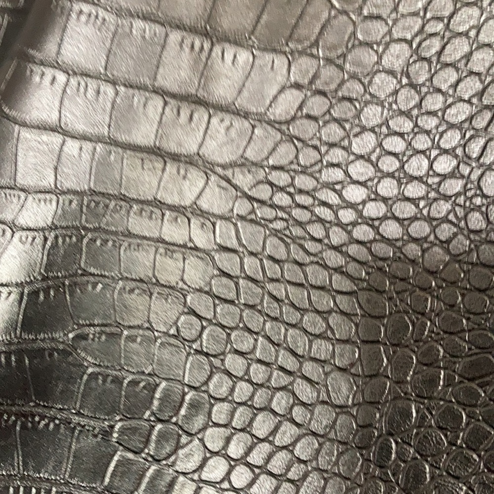 Baccini embossed black beauty pant faux crocodile animal print 12 - Picture 17 of 17